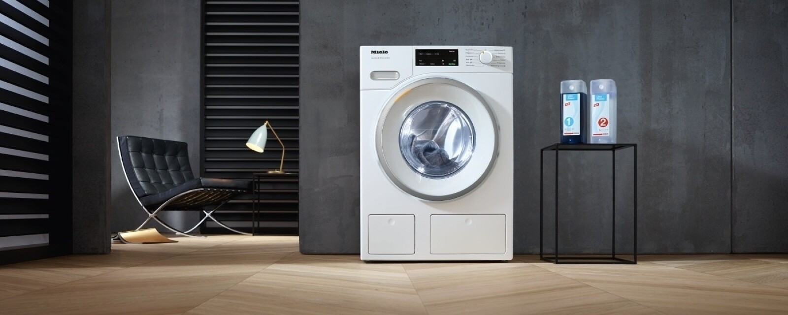 SEIT ÜBER 120 JAHREN BAUT MIELE BESONDERS LANGLEBIGE GERÄTE. SEIT ÜBER 120 JAHREN BAUT MIELE BESONDERS LANGLEBIGE GERÄTE.